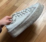 Converse Platform Photo 0