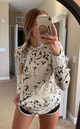 LuLaRoe Outfit Photo 0