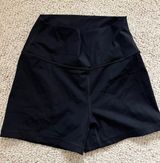 High waisted spandex shorts  Photo 0
