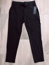 Yogalicious  Black Yoga Joggers Photo 0