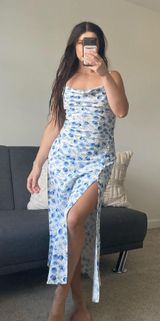 Midi floral dress size 6 Blue Photo 0