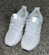White Ultraboosts Photo 0
