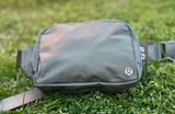 lululemon athletica green Belt bag Photo 0