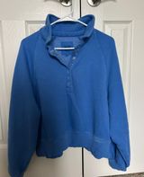 Aerie Cropped Crewneck Photo 0