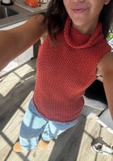 The Limited Knitwear Orange Vest Photo 0