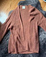 Abercrombie & Fitch Rust Cardigan Photo 0