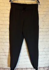 Lululemon NWOT  black high waisted joggers, 8 Photo 0