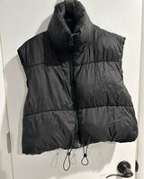 Amazon Puffer Vest Photo 0