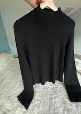 Knitt Sweater Photo 0