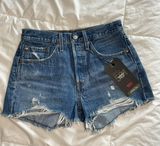 Levi's 501 Original Fit Women's High-Rise Frayed Jean Denim Shorts Photo 0