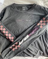 Vans Long Sleeve Photo 0