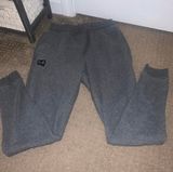 Under Armour Sweatpants Photo 0