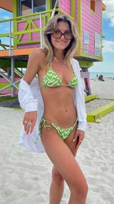 Triangl Swimwear Set Photo 0