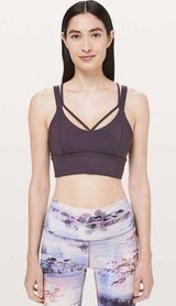 Lululemon Pushing Limits Bra *Light Support For C/D Cup Size 6 in Cyber Purple Photo 0