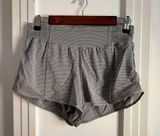 Hype Stripe Hotty Hot Shorts Photo 0