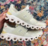 On Cloud  Running Shoes Photo 0