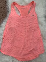 Under Armour Tank Tops Photo 0