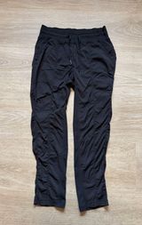 Lululemon dance studio pant Photo 0