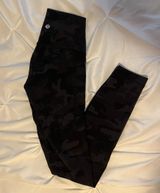 Lululemon Train Wunder High-Rise 25" Photo 0