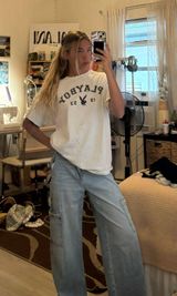 White  Tshirt Photo 0