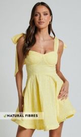 Showpo Yellow Dress  Photo 0