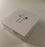 Apple AirPods Photo 0