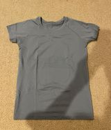 Athleta Tee Photo 0