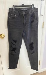 Wild Fable Ripped mom jeans Photo 0