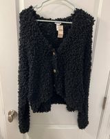 Tilly's  cardigan  Photo 0