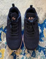 Revolve APL sneakers Navy Light Pink Photo 0