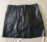 Womens Black Faux Leather Zipper Skirt Size Medium /‎ shorts underneath Photo 0