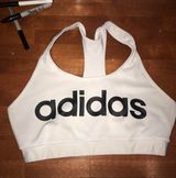 Adidas sports bra Photo 0