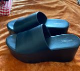 Forever 21 Platform Sandals Photo 0