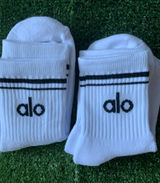 Alo Yoga Unisex Throwback Half Crew White Socks 2 Pack Photo 0