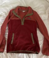 Columbia Sweatshirt Photo 0