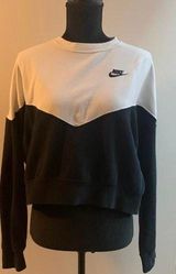 Nike Crop Top Photo 0