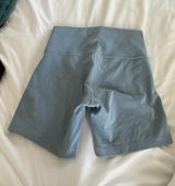 Lululemon Wunder Train Shorts Photo 0