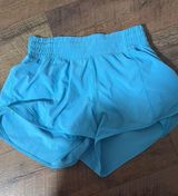 Hotty Hot High-Rise Lululemon Shorts 2.5" Photo 0