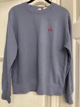 Levi’s Sweatshirt Photo 0