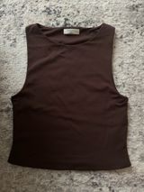 Babaton Aritzia Sculpt Top brown Photo 0