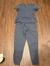 Medcouture Jogger Scrub Set Photo 0