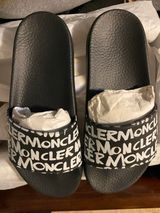 Moncler Slides Photo 0