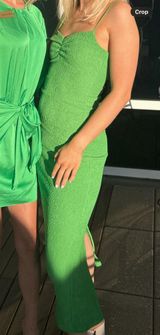 Green maxi dress! Photo 0