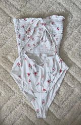 Floral Cut Out Bodysuit Photo 0