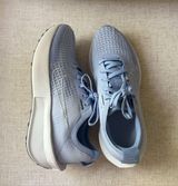 Nike Women's Interact Run Running Shoes Photo 0