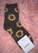 Ggorangnae Sunflower Socks  Photo 0