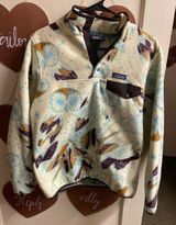 Patagonia owl  pullover Photo 0