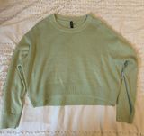 Green Sweater Photo 0