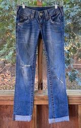 Women's Low Rise Distressed Jeans With Roll Cuffs Size 25 Photo 0