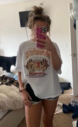 SheIn Graphic Tee Photo 0